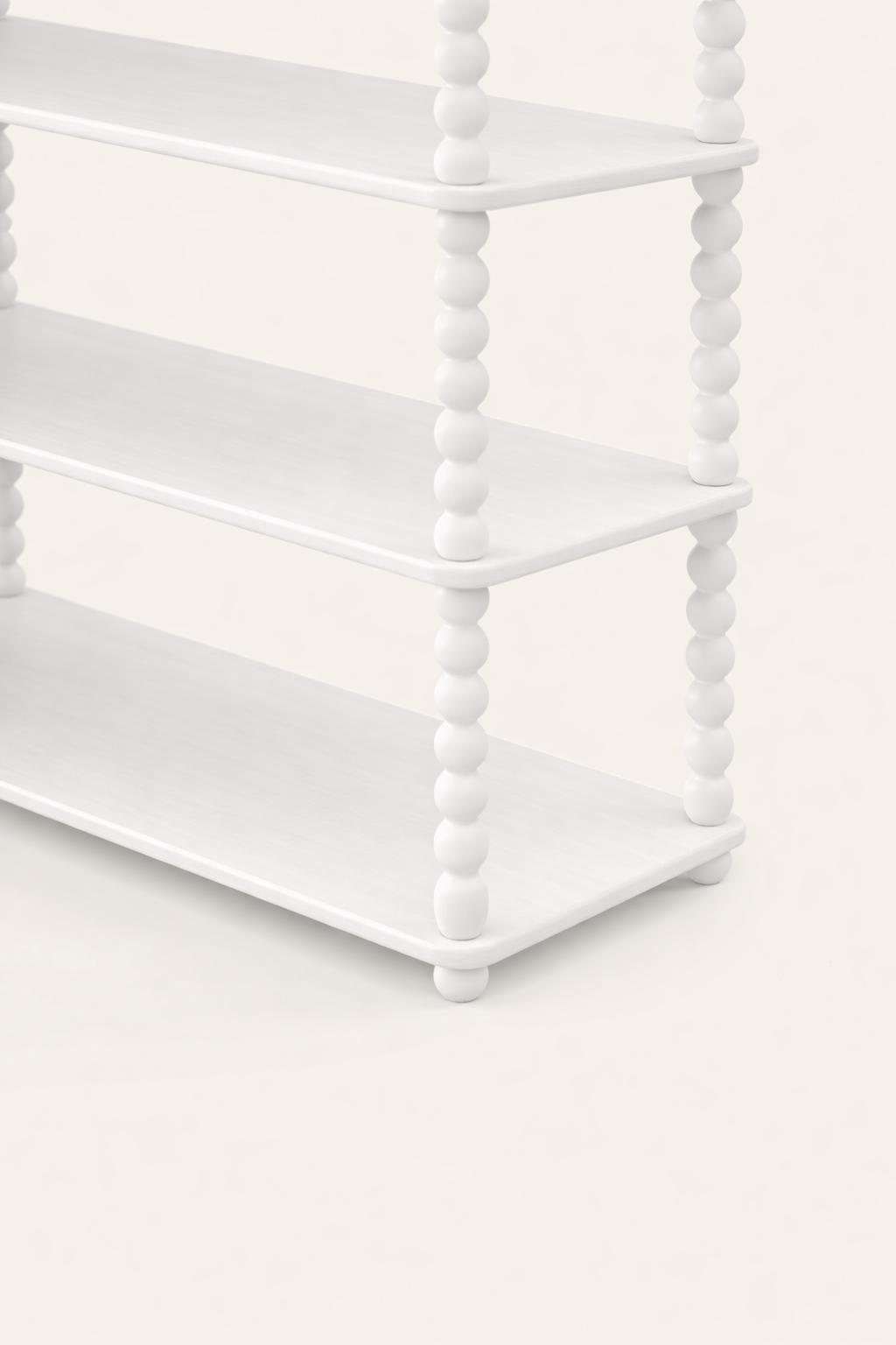Briar Shelf